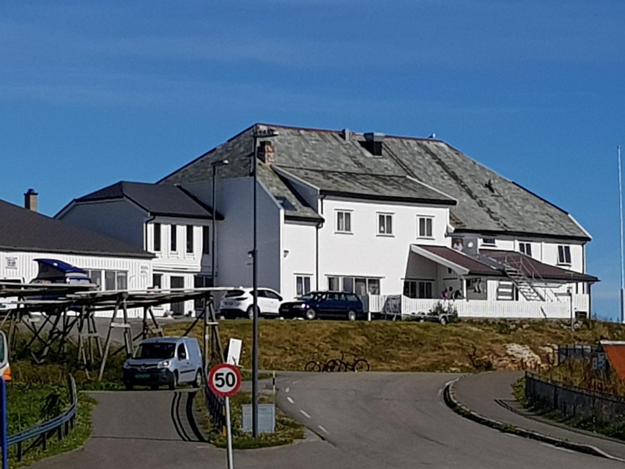 Hotel Fiskarheimen Havly, Røst Exterior foto
