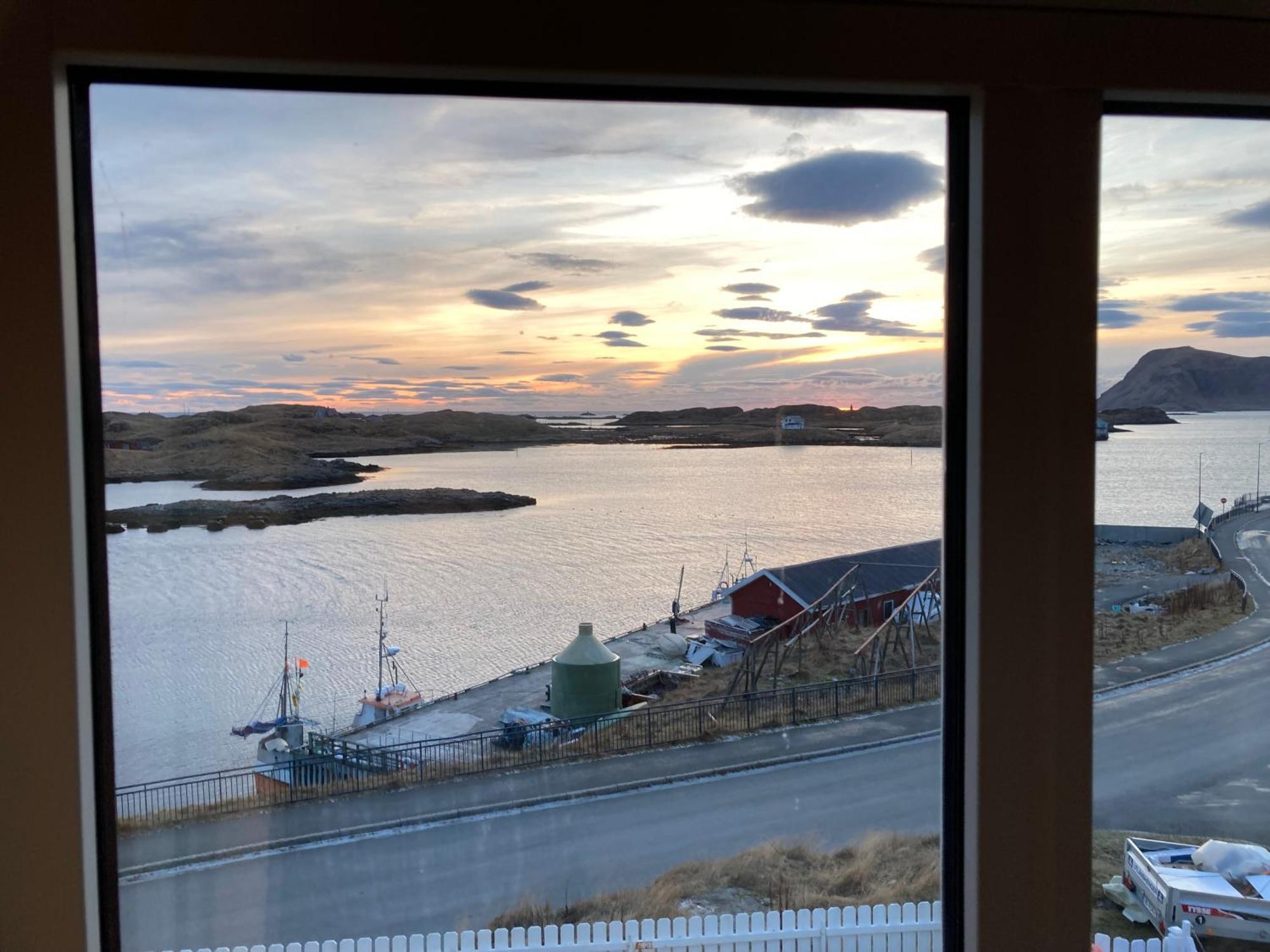 Hotel Fiskarheimen Havly, Røst Exterior foto